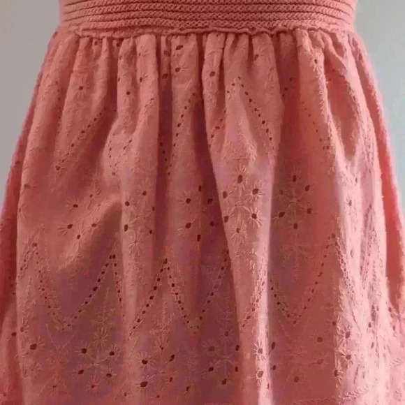 LE LIS | Women's Coral Eyelet Crochet Sleeveless Halter Midi Dress - Picture 9 of 9
